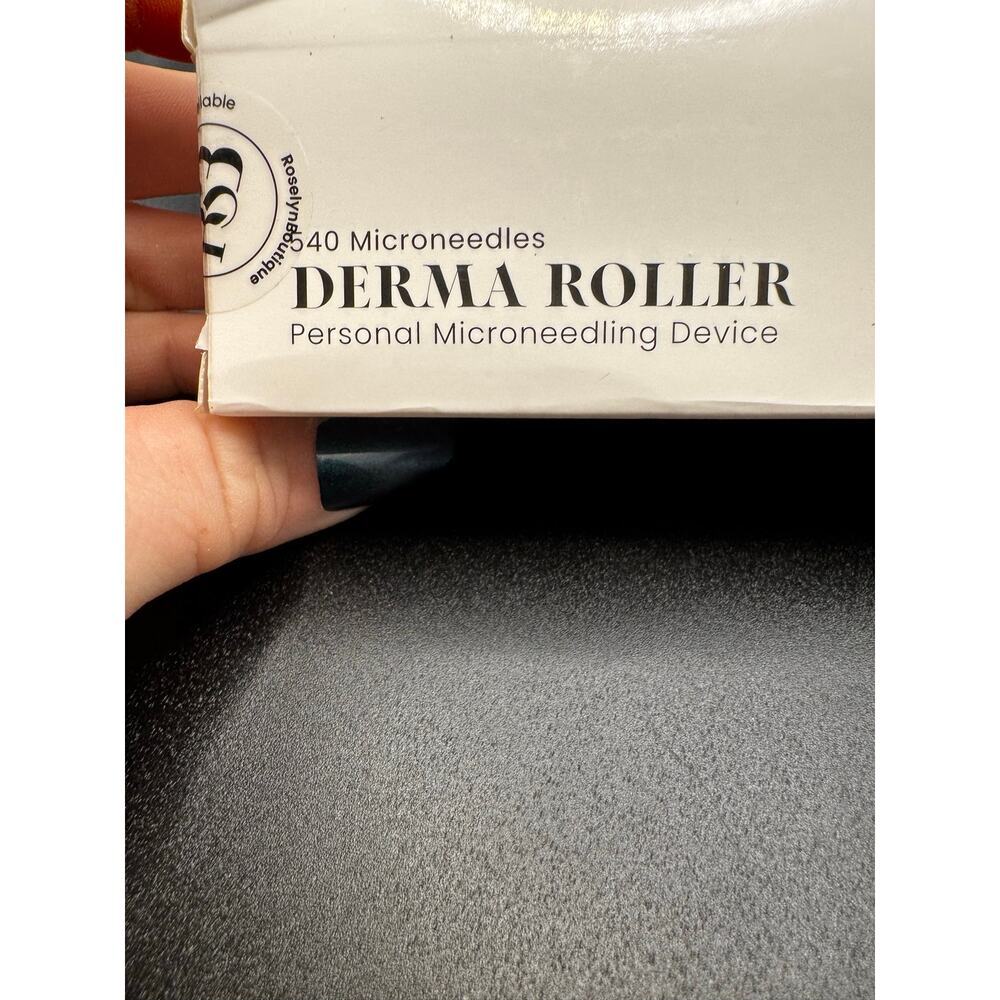 NWT Roselyn Boutique Derma Roller 540 Microneedles SEALED - Picture 2 of 9